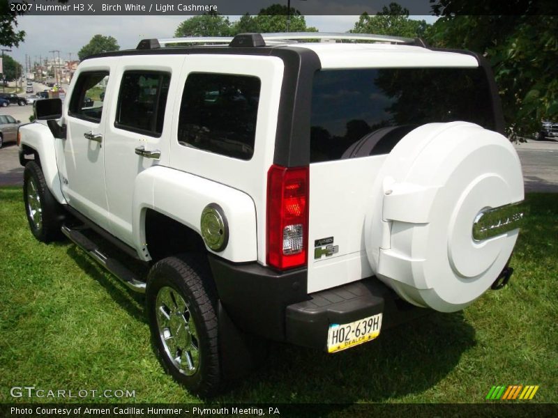Birch White / Light Cashmere 2007 Hummer H3 X