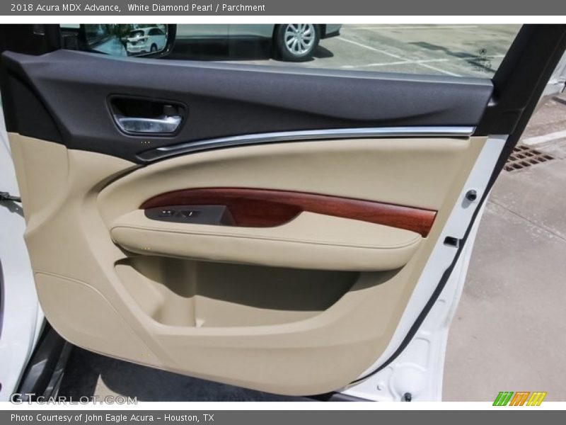 White Diamond Pearl / Parchment 2018 Acura MDX Advance