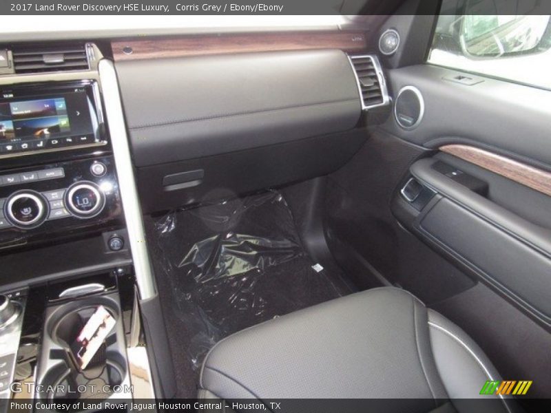 Corris Grey / Ebony/Ebony 2017 Land Rover Discovery HSE Luxury