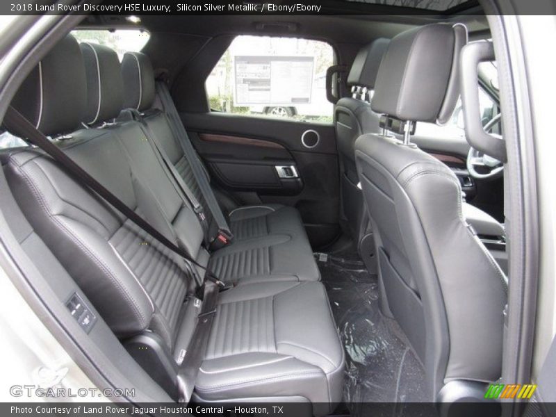 Silicon Silver Metallic / Ebony/Ebony 2018 Land Rover Discovery HSE Luxury