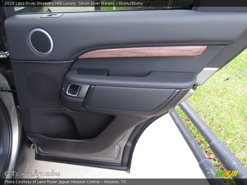 Silicon Silver Metallic / Ebony/Ebony 2018 Land Rover Discovery HSE Luxury