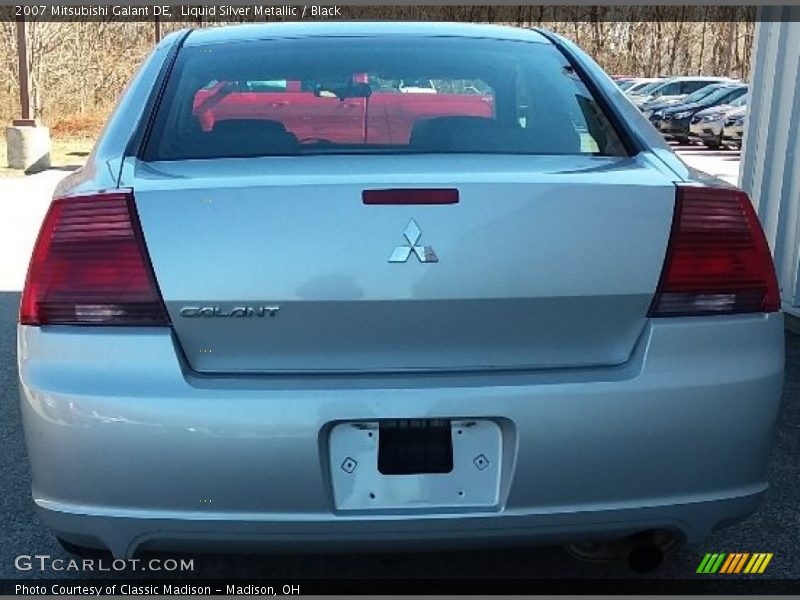 Liquid Silver Metallic / Black 2007 Mitsubishi Galant DE