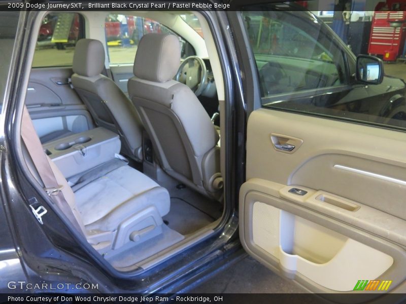 Brilliant Black Crystal Pearl / Pastel Pebble Beige 2009 Dodge Journey SXT