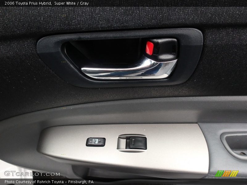 Super White / Gray 2006 Toyota Prius Hybrid