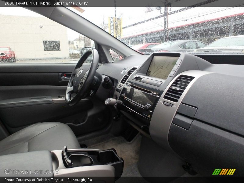Super White / Gray 2006 Toyota Prius Hybrid