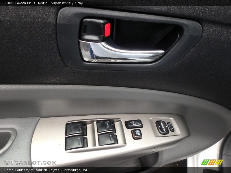 Super White / Gray 2006 Toyota Prius Hybrid