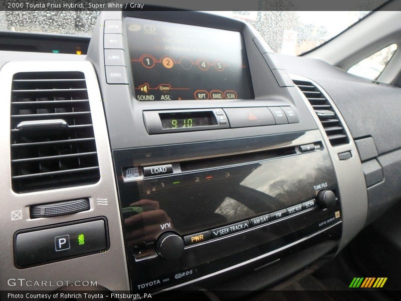 Super White / Gray 2006 Toyota Prius Hybrid