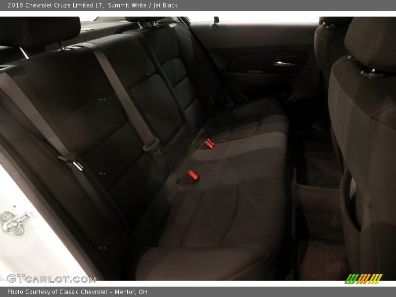 Summit White / Jet Black 2016 Chevrolet Cruze Limited LT