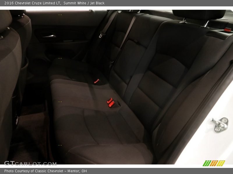 Summit White / Jet Black 2016 Chevrolet Cruze Limited LT