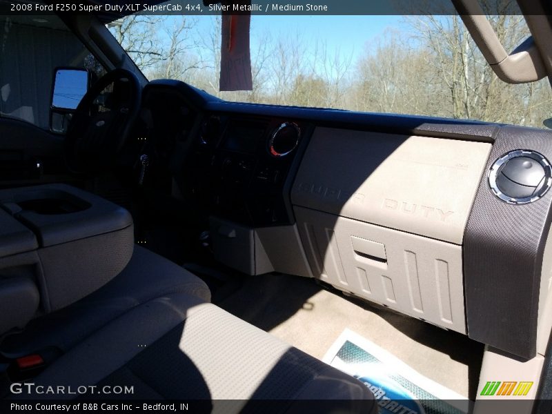 Silver Metallic / Medium Stone 2008 Ford F250 Super Duty XLT SuperCab 4x4