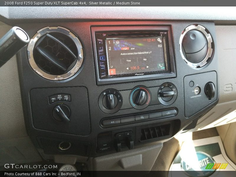 Silver Metallic / Medium Stone 2008 Ford F250 Super Duty XLT SuperCab 4x4