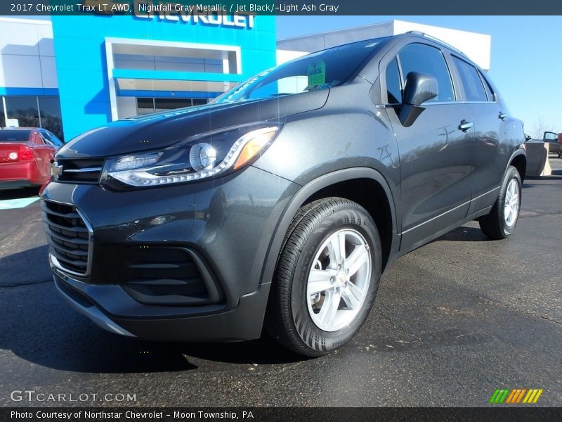 Nightfall Gray Metallic / Jet Black/­Light Ash Gray 2017 Chevrolet Trax LT AWD