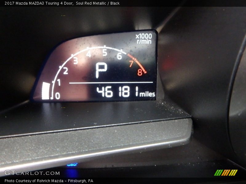 Soul Red Metallic / Black 2017 Mazda MAZDA3 Touring 4 Door