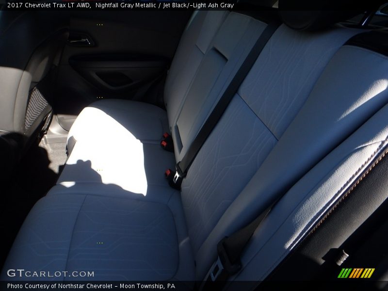 Nightfall Gray Metallic / Jet Black/­Light Ash Gray 2017 Chevrolet Trax LT AWD