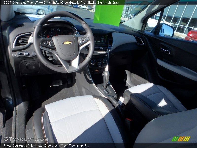 Nightfall Gray Metallic / Jet Black/­Light Ash Gray 2017 Chevrolet Trax LT AWD