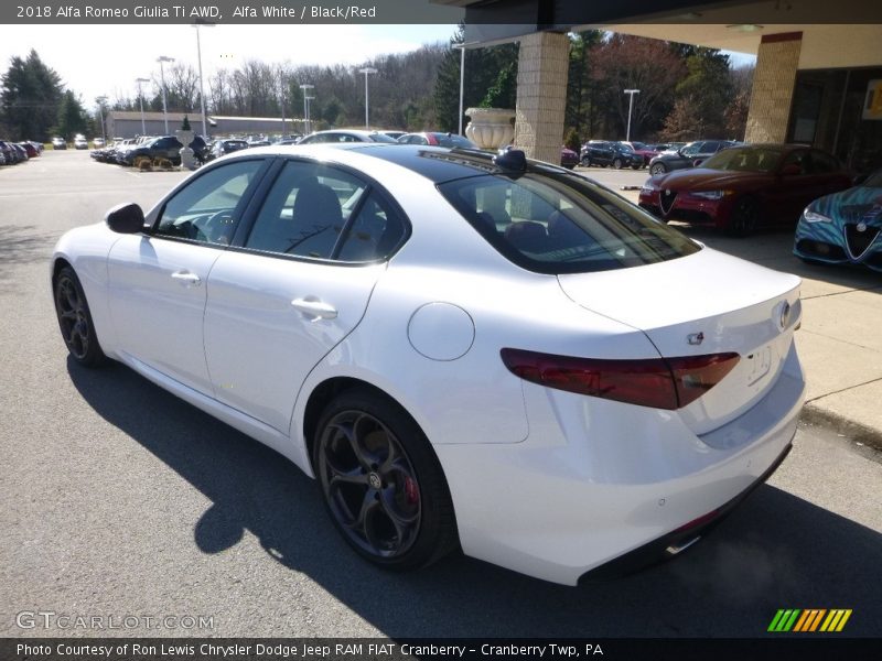 Alfa White / Black/Red 2018 Alfa Romeo Giulia Ti AWD