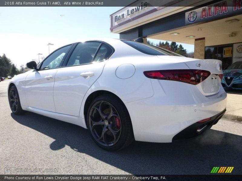 Alfa White / Black/Red 2018 Alfa Romeo Giulia Ti AWD