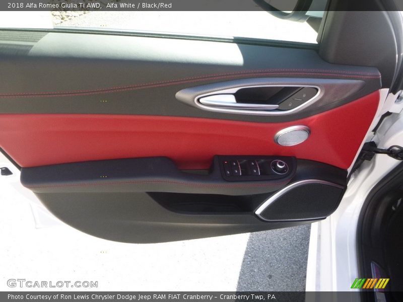 Alfa White / Black/Red 2018 Alfa Romeo Giulia Ti AWD