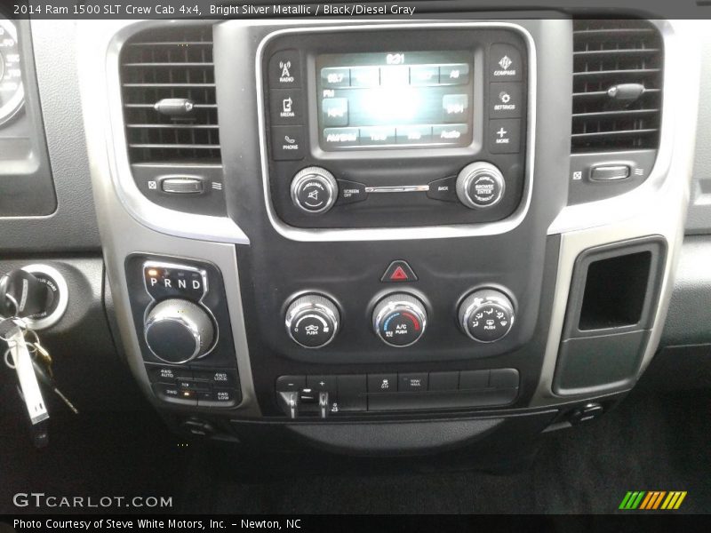 Bright Silver Metallic / Black/Diesel Gray 2014 Ram 1500 SLT Crew Cab 4x4
