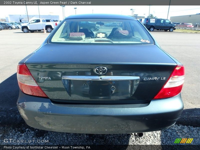 Aspen Green Pearl / Dark Charcoal 2002 Toyota Camry LE