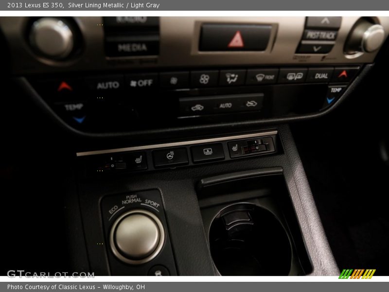Silver Lining Metallic / Light Gray 2013 Lexus ES 350