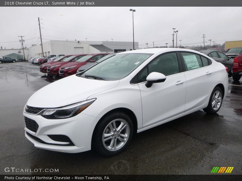 Summit White / Jet Black 2018 Chevrolet Cruze LT