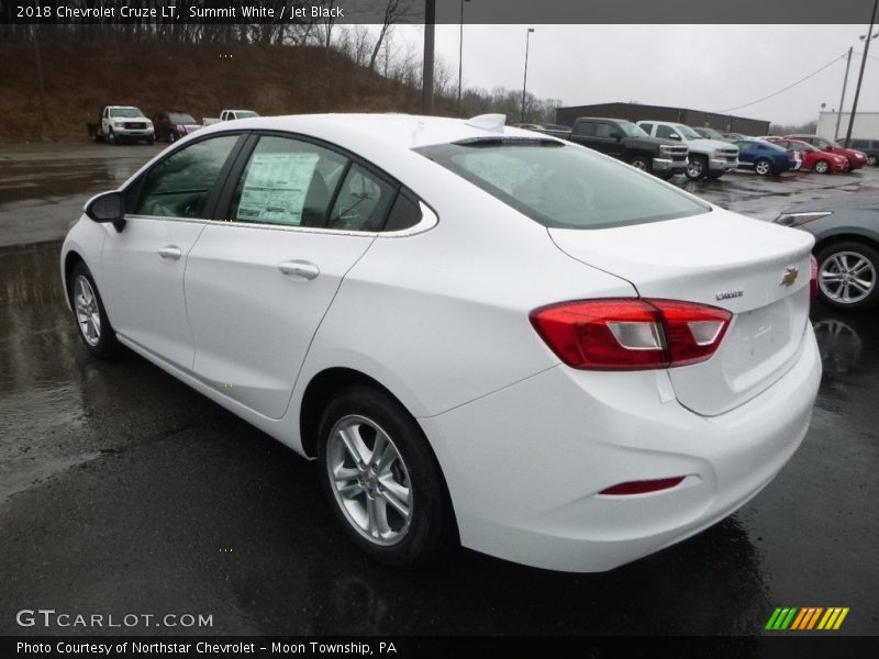 Summit White / Jet Black 2018 Chevrolet Cruze LT