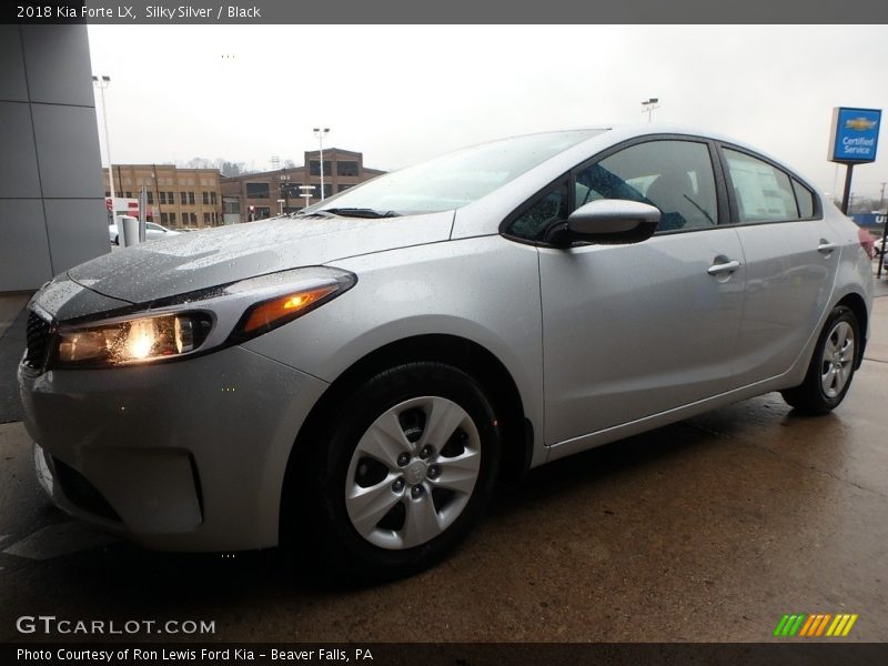 Silky Silver / Black 2018 Kia Forte LX