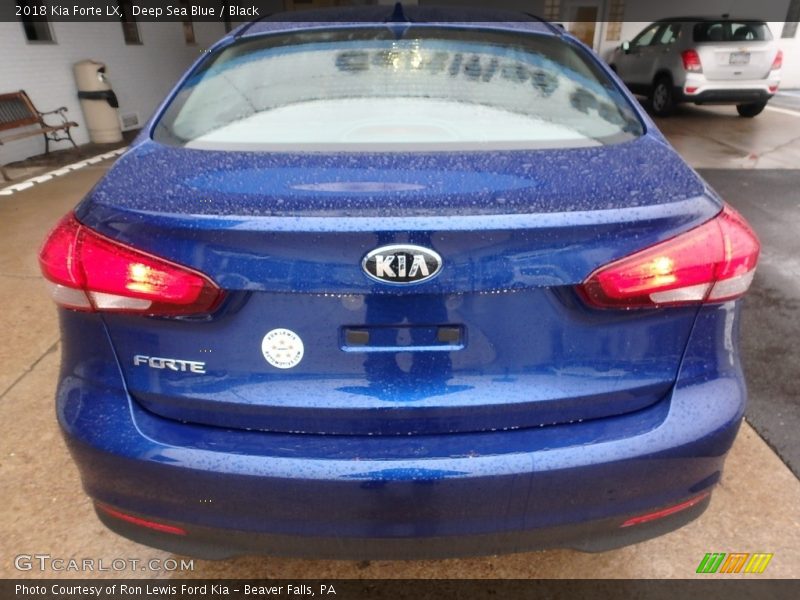Deep Sea Blue / Black 2018 Kia Forte LX