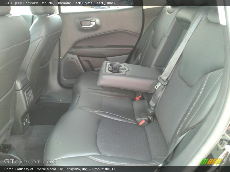Diamond Black Crystal Pearl / Black 2018 Jeep Compass Latitude