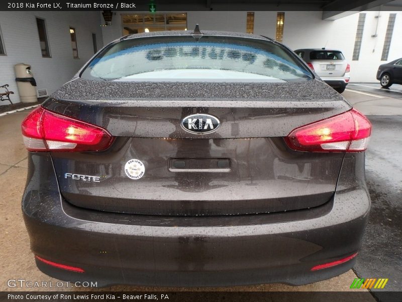 Titanium Bronze / Black 2018 Kia Forte LX