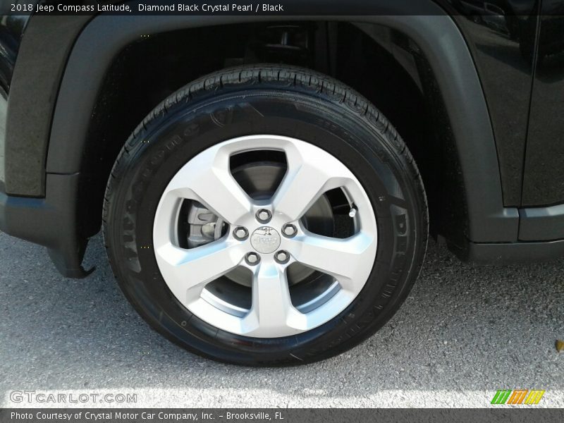 Diamond Black Crystal Pearl / Black 2018 Jeep Compass Latitude