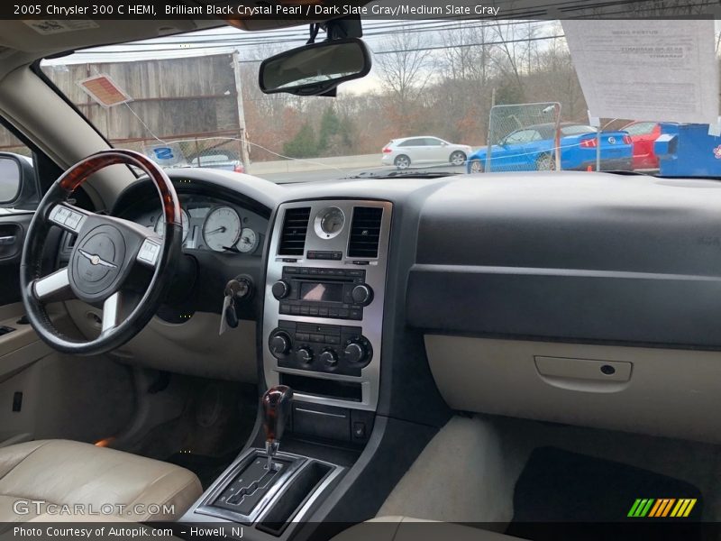 Brilliant Black Crystal Pearl / Dark Slate Gray/Medium Slate Gray 2005 Chrysler 300 C HEMI