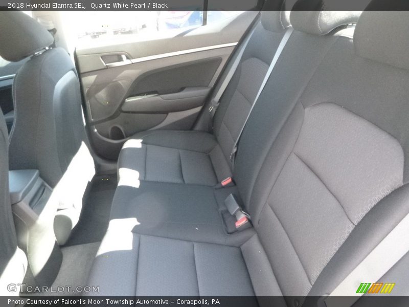 Quartz White Pearl / Black 2018 Hyundai Elantra SEL