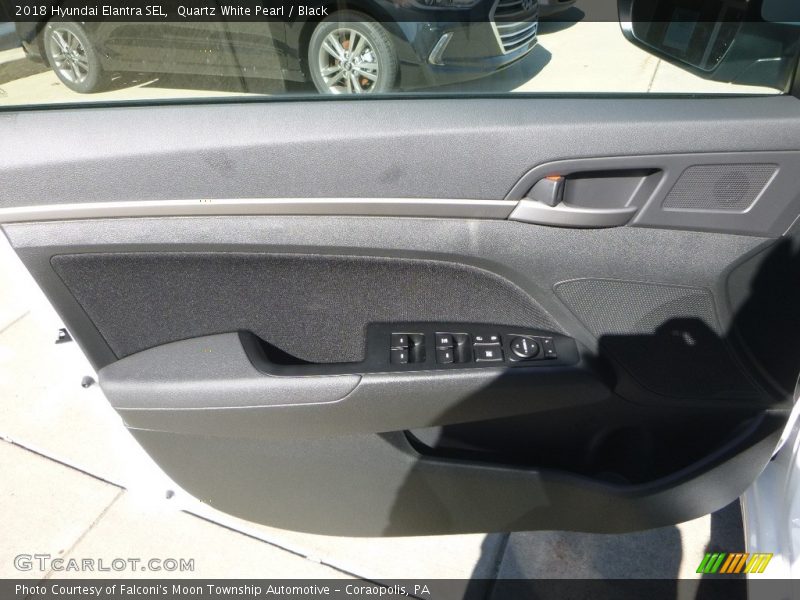 Quartz White Pearl / Black 2018 Hyundai Elantra SEL