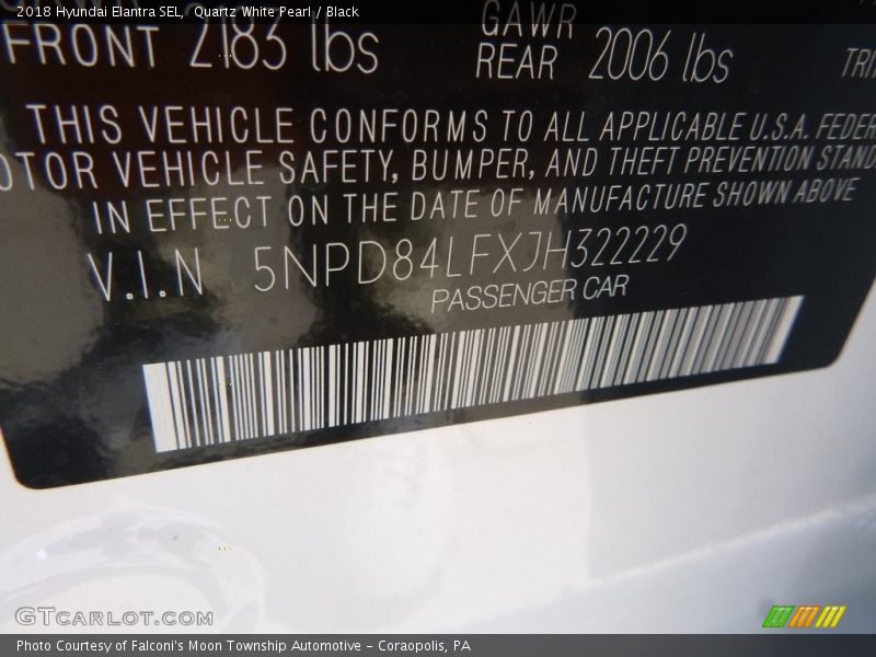 Quartz White Pearl / Black 2018 Hyundai Elantra SEL