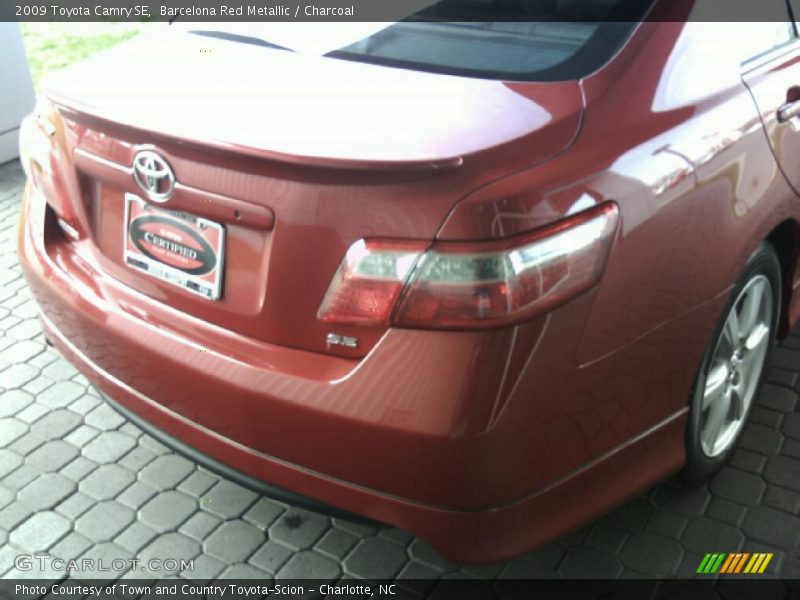Barcelona Red Metallic / Charcoal 2009 Toyota Camry SE