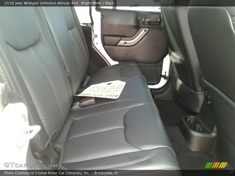 Bright White / Black 2018 Jeep Wrangler Unlimited Altitude 4x4