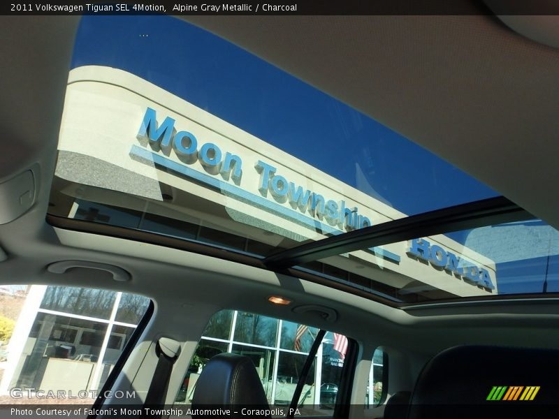 Alpine Gray Metallic / Charcoal 2011 Volkswagen Tiguan SEL 4Motion