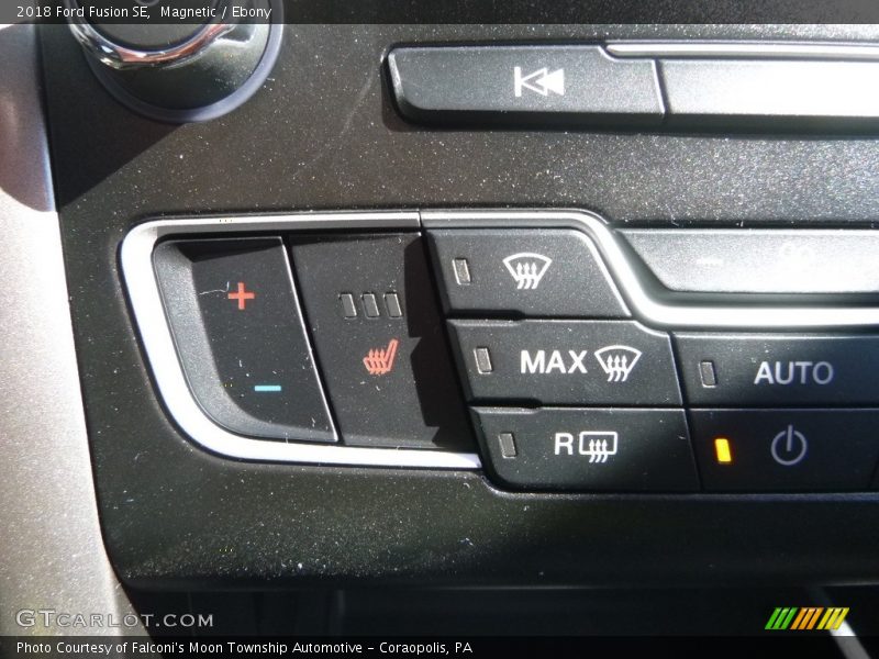 Magnetic / Ebony 2018 Ford Fusion SE
