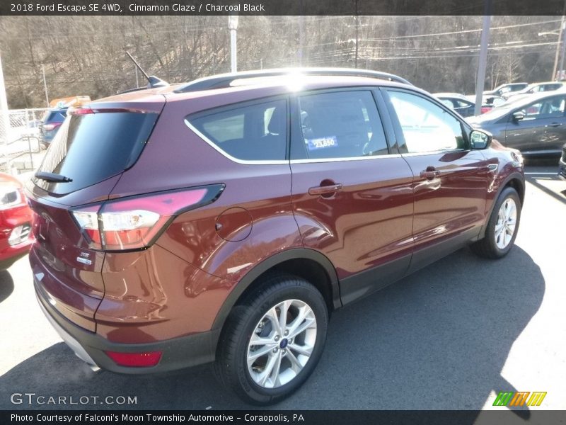 Cinnamon Glaze / Charcoal Black 2018 Ford Escape SE 4WD