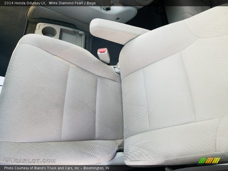 White Diamond Pearl / Beige 2014 Honda Odyssey LX