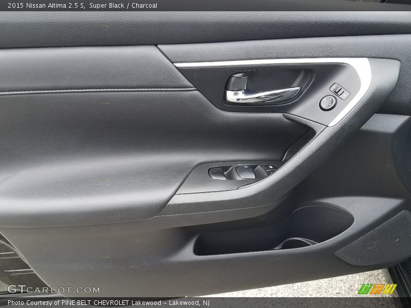 Super Black / Charcoal 2015 Nissan Altima 2.5 S