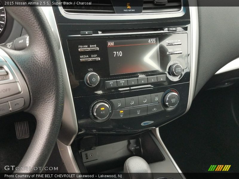 Super Black / Charcoal 2015 Nissan Altima 2.5 S