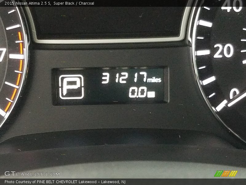 Super Black / Charcoal 2015 Nissan Altima 2.5 S
