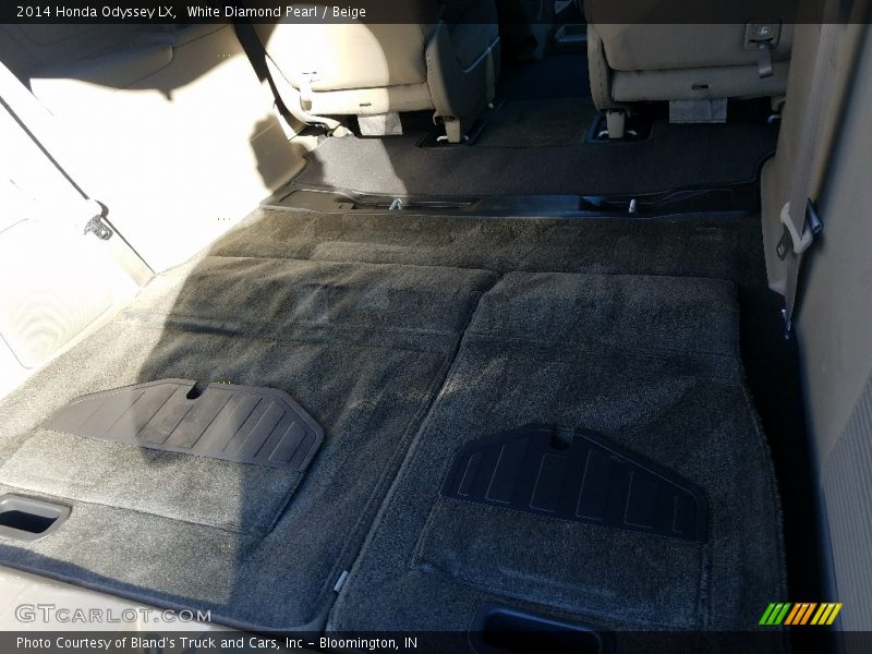 White Diamond Pearl / Beige 2014 Honda Odyssey LX