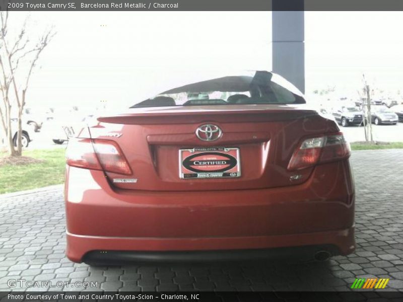 Barcelona Red Metallic / Charcoal 2009 Toyota Camry SE