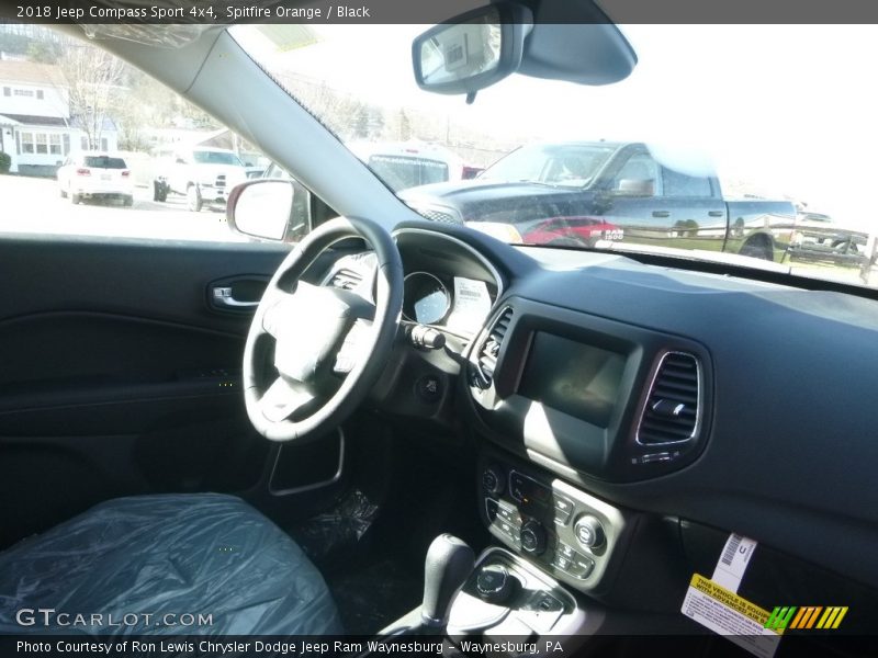Spitfire Orange / Black 2018 Jeep Compass Sport 4x4