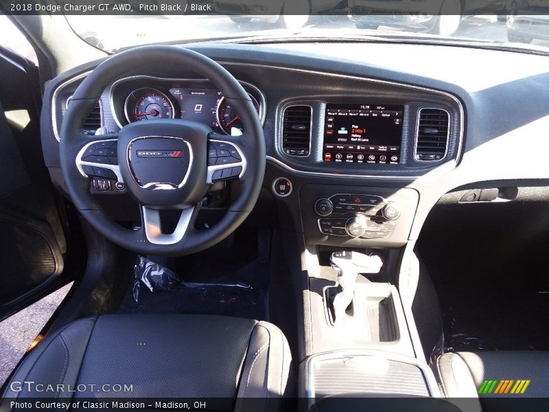 Pitch Black / Black 2018 Dodge Charger GT AWD