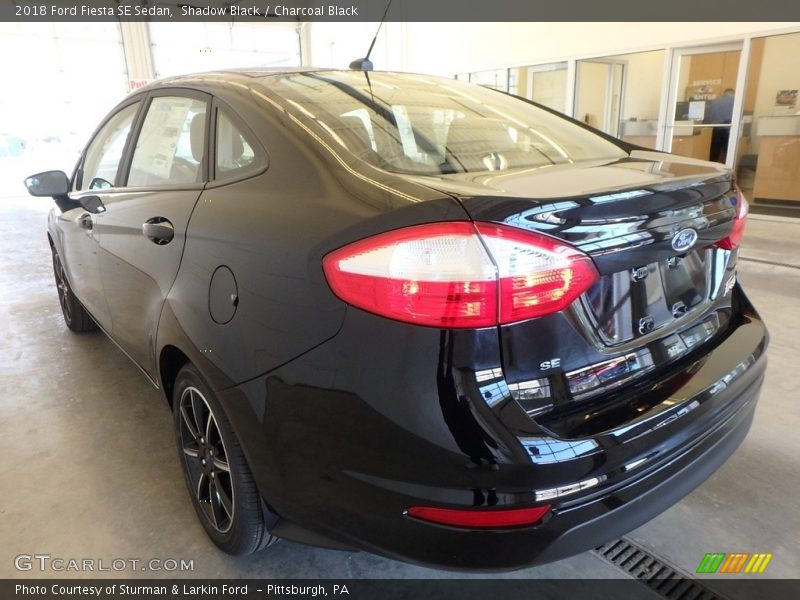Shadow Black / Charcoal Black 2018 Ford Fiesta SE Sedan